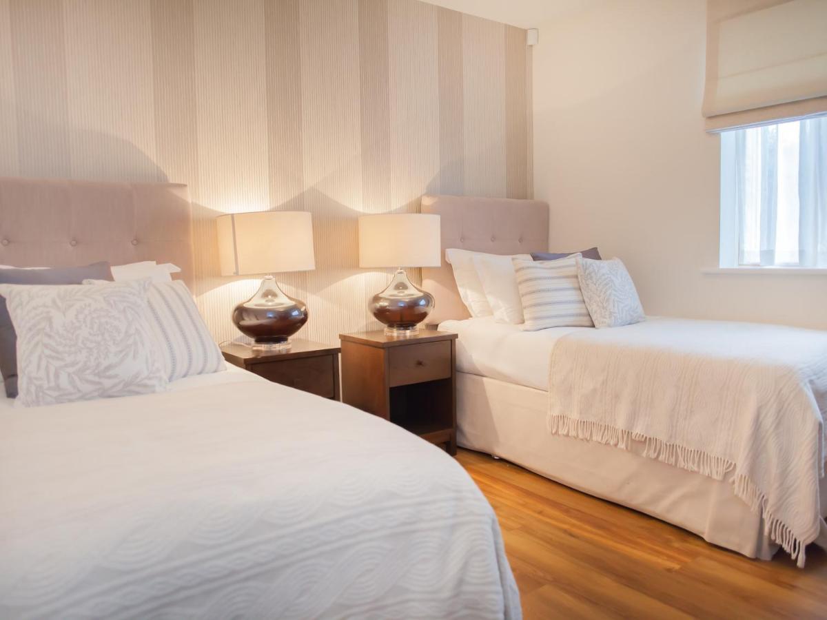 Henge House, Bluestone Apartment Бат Екстер'єр фото